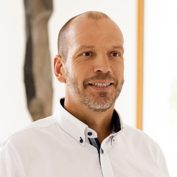 Mag. (FH) Martin Feuerstein