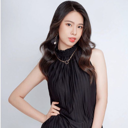 Rebecca Lau