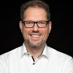 Dr. Fabian Schmalt
