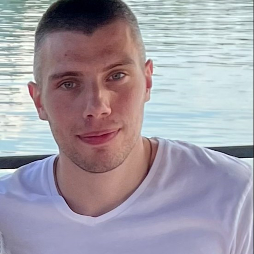 Dusan Andrejevic /notemployed 3035Tech XING