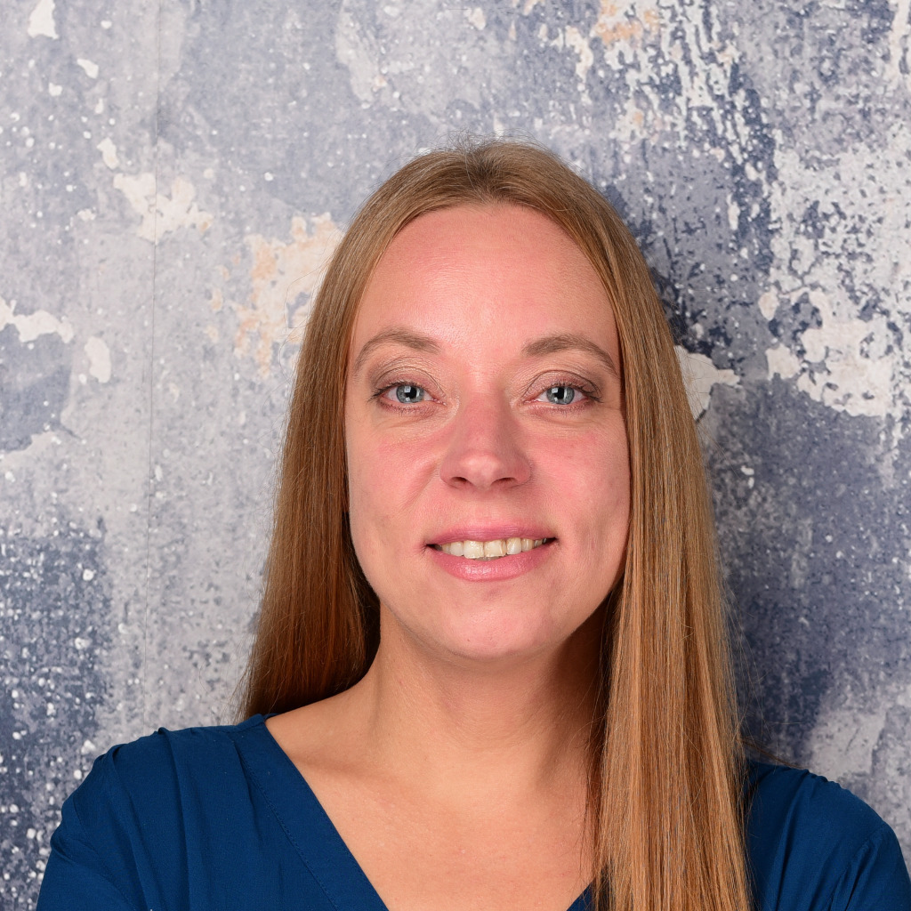 Andrea Zeller Produktmanager Imaging Units KARL STORZ SE & Co. KG