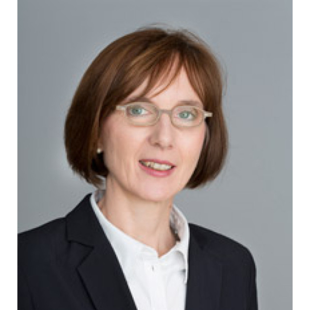 Monika Trabzadah Senior Berater Westwind Real Estate Executive