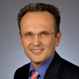 Winfried Singer