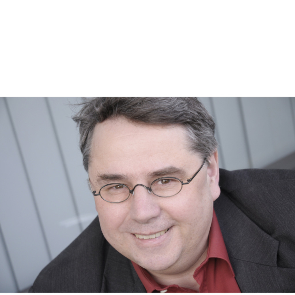 Peter Lukasiewicz Geschäftsführer PLSfinanz XING