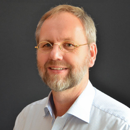 Prof. Dr. Folker Flueggen