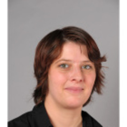 Nadine Glage