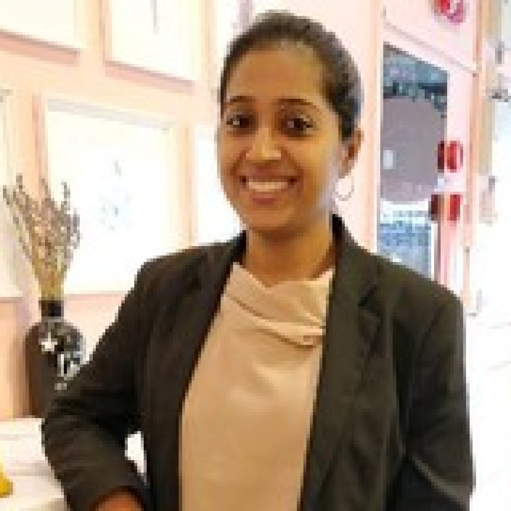 Nivedita Mitra Sr. PHP Developer Creole Studios XING