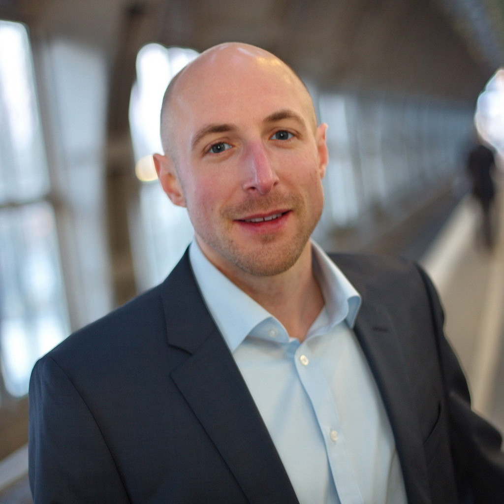 Aleksandr Fabian Manager Kommunikation und Marketing CSL Plasma