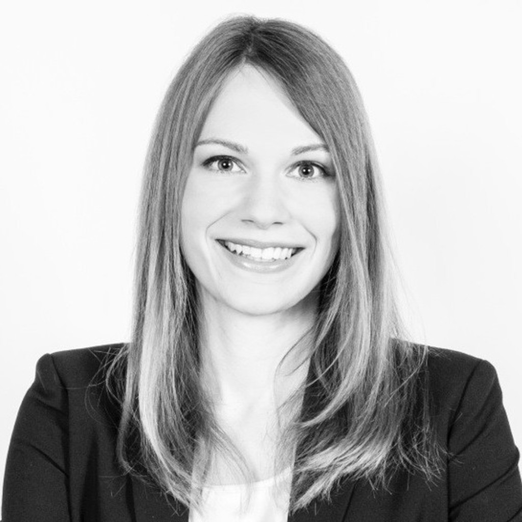 Bettina Schlegel - Senior Executive Communications Specialist - SAP SE, Wal...