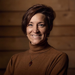 Julia Tölg