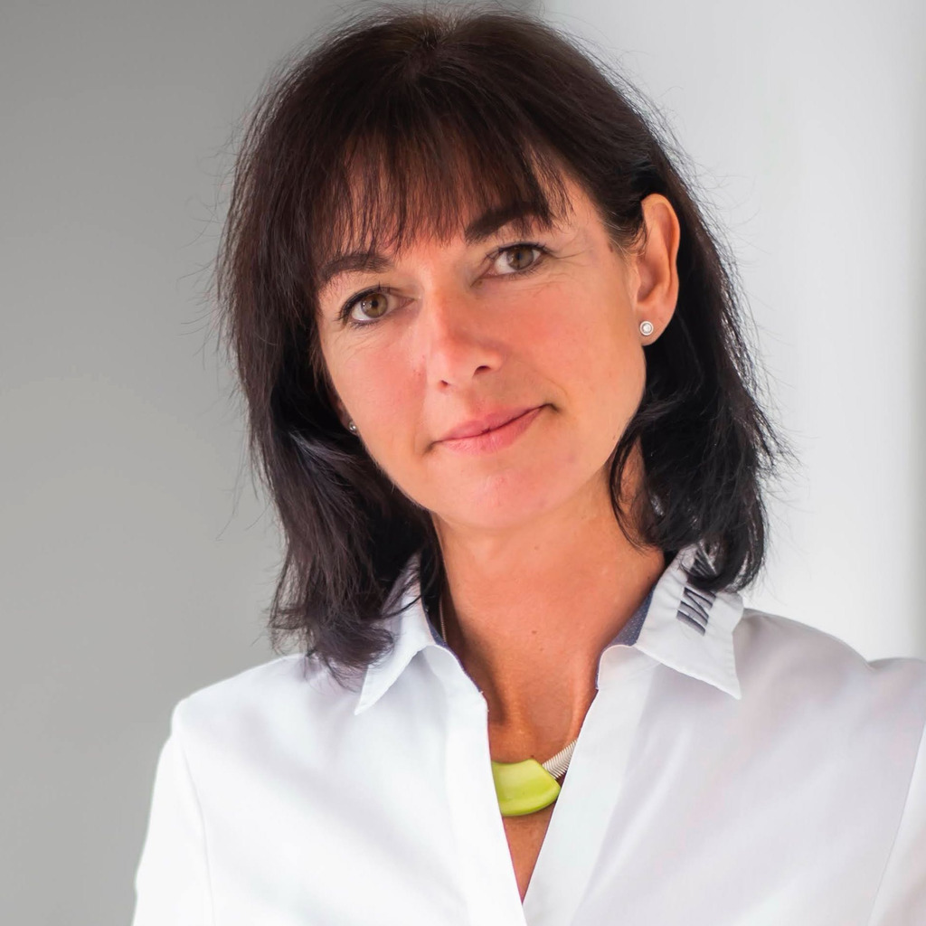 Sandy Bauer Prokuristin Bauteam Hahn GmbH XING