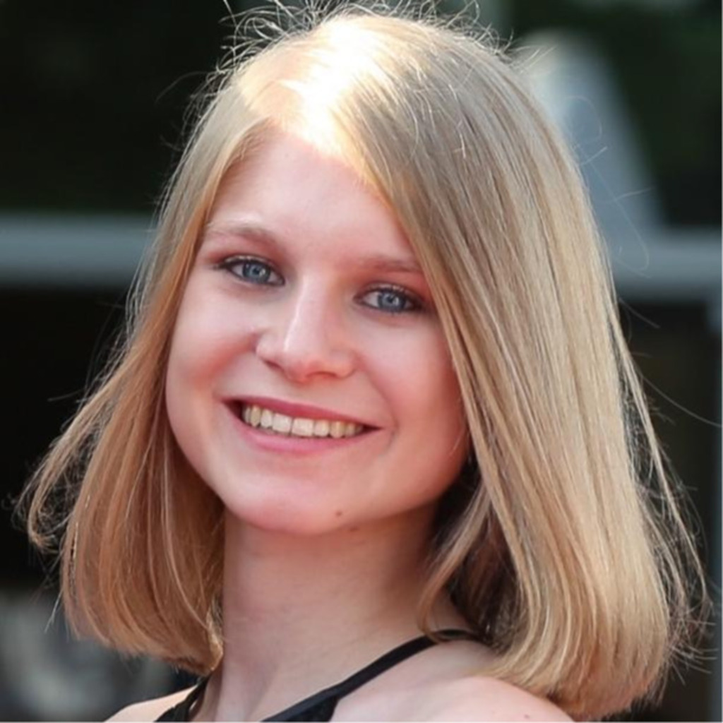 Aurelia Weimer Lean Manufacturing Engineer Digitization & IT