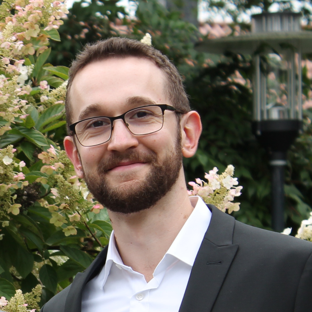 Christopher Roe DataAnalyst & Software Developer Felss Systems