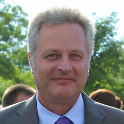 Dr. Reinhold Glauner