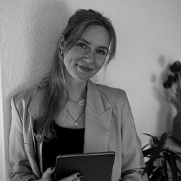 Lena Bloss's profile picture