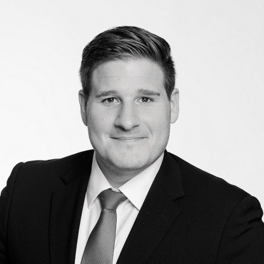 Henry Möbus Geschäftsführer HEST GmbH XING