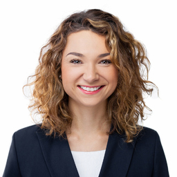 Julia Hoveyes