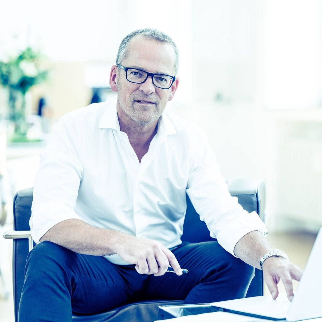 Frank Schmitz Inhaber Immobilien Schmitz e. K. XING