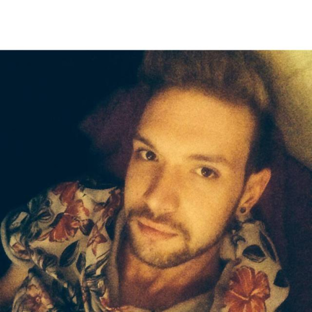 Stefan Roth Music/ Dance/ Drama Stage School Hamburg of Music