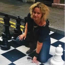 Ella Zwart