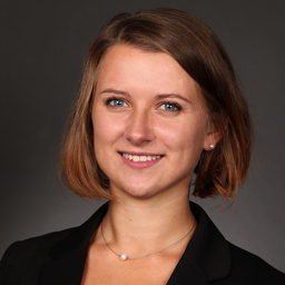Corinna Bluß