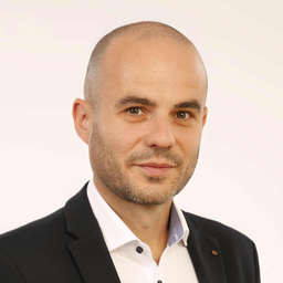 Dr. Alexander Wilhelms