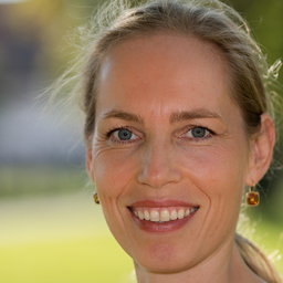 Dr. Anke Diez