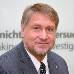 Dr. Uwe Busch