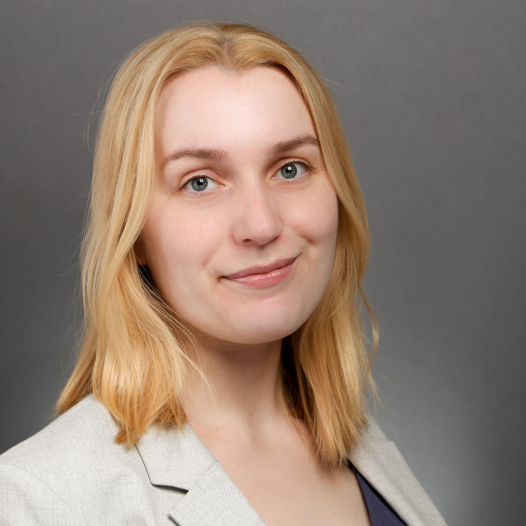 Dana Krumm Office Associate BEterna XING