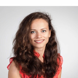 Anna Sukharukova