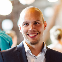 Dennis Götz
