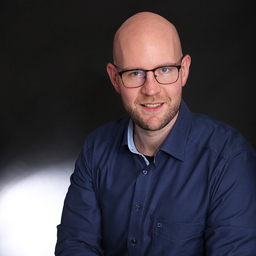 Christopher Schmitt