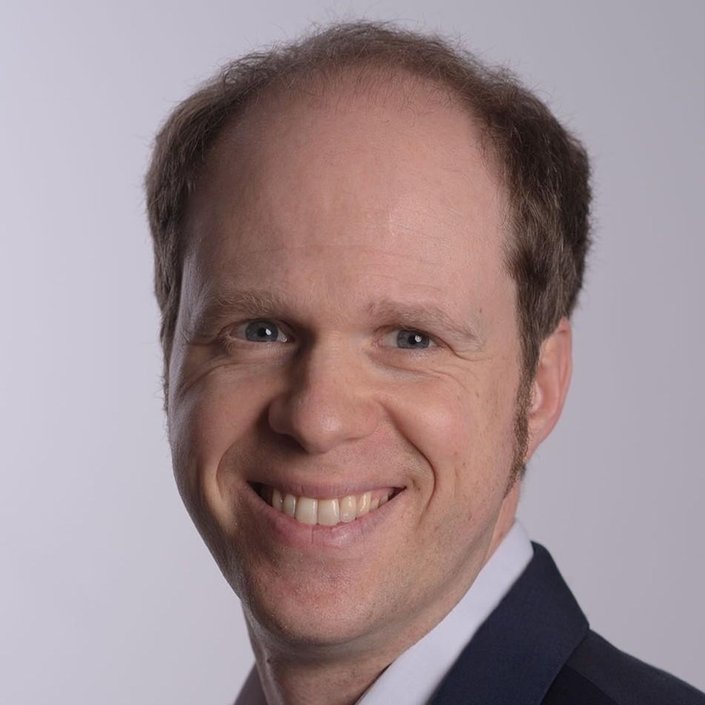 Dipl.Ing. Alberto Vianello Abteilungsleiter/IT Portfolio Manager