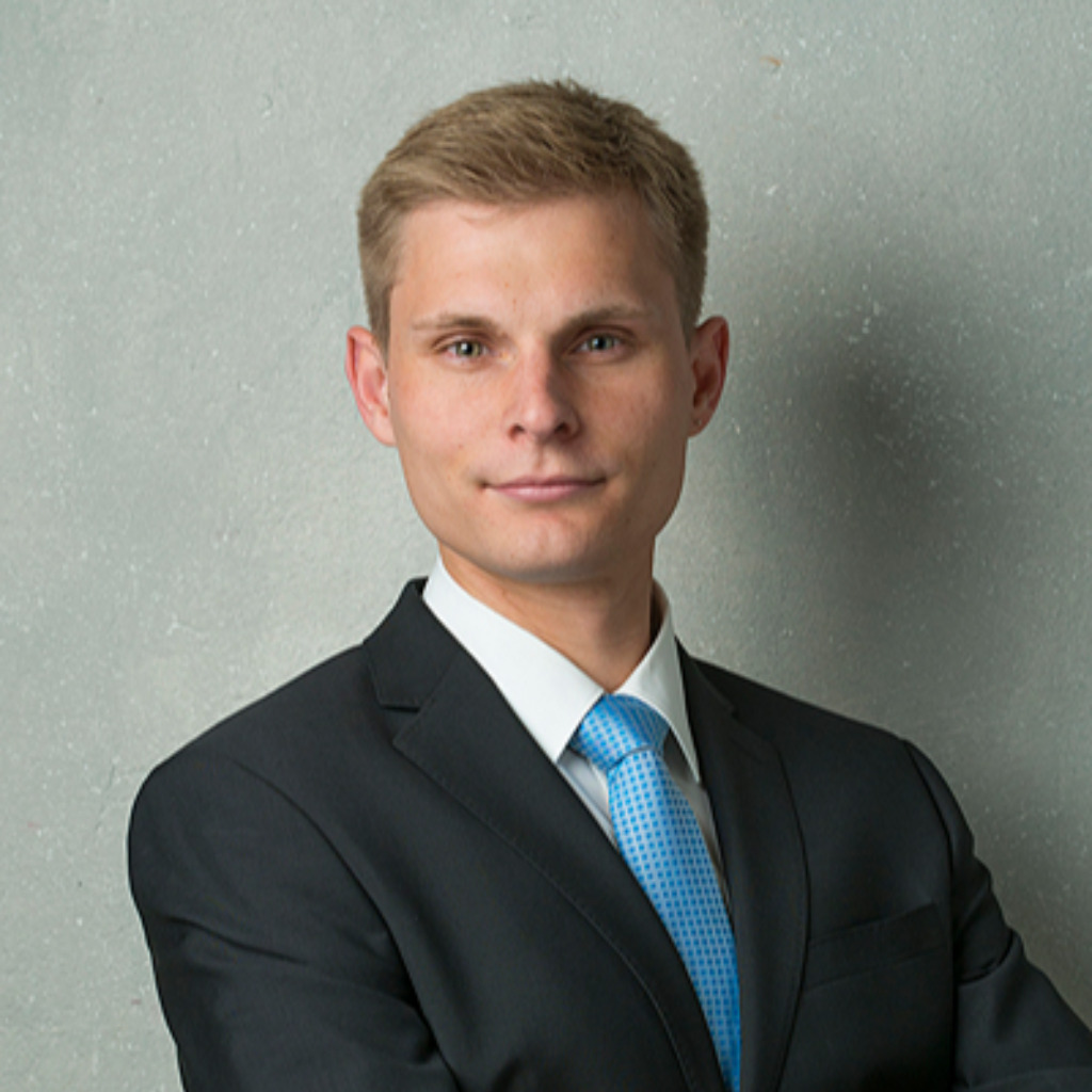 Franz Rogalski Lead System Engineer Fuel Cell Opel Automobile