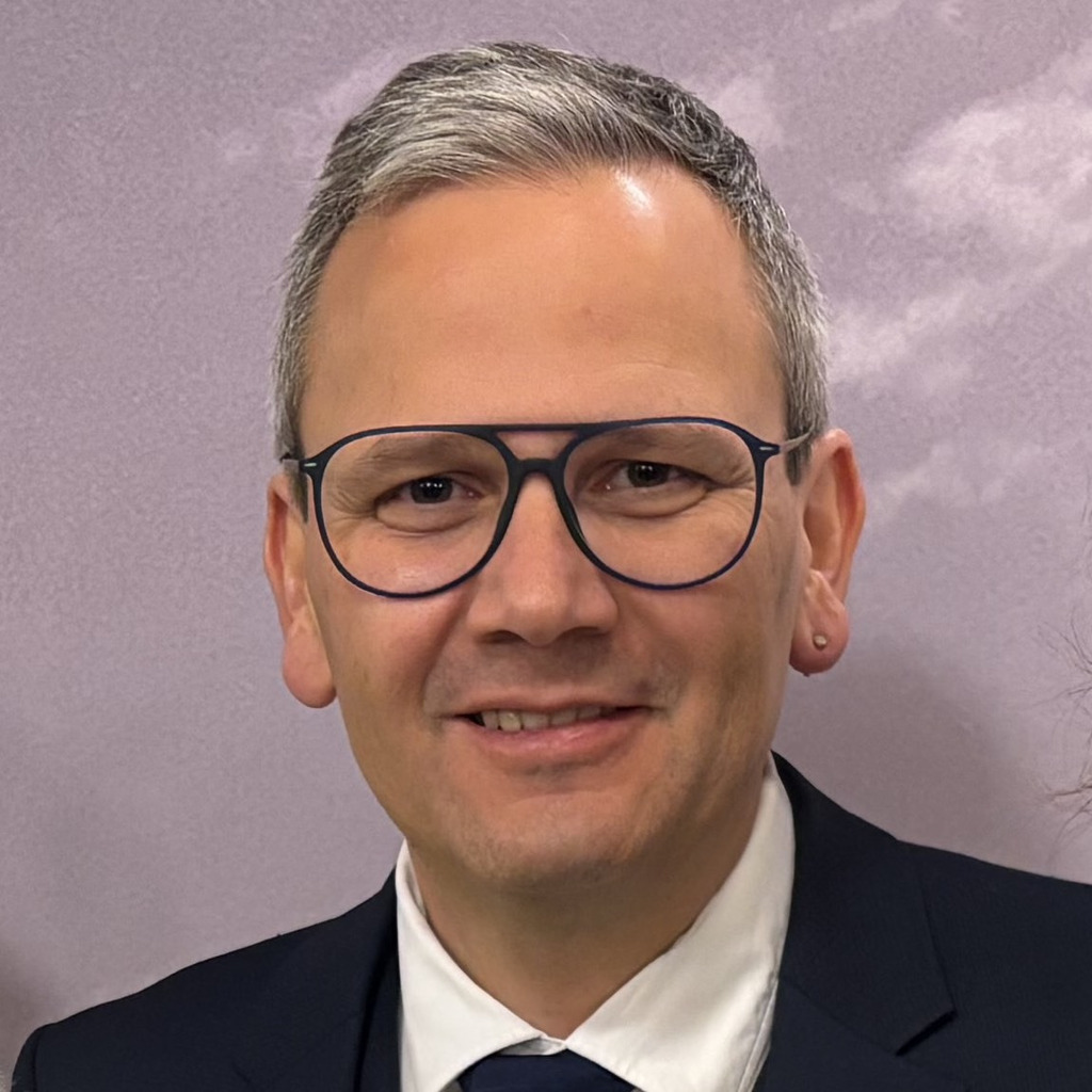 Dipl.Ing. Wolfgang Holzer Bereichsleiter Energie und Infrastruktur