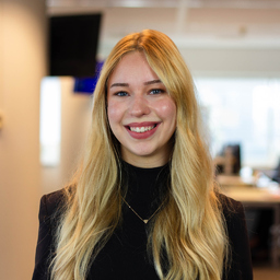 Laura Leifer
