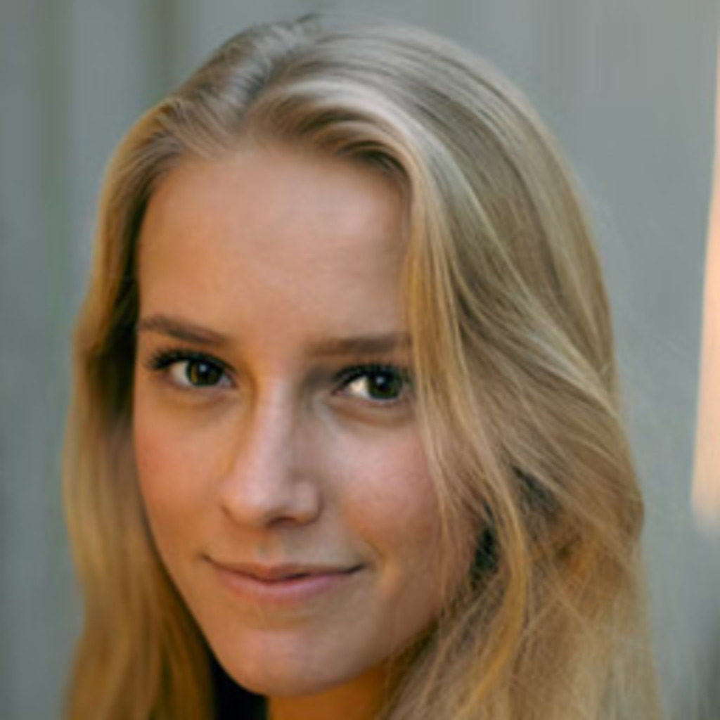 vinita-holt-data-analyst-freelance-self-employed-xing