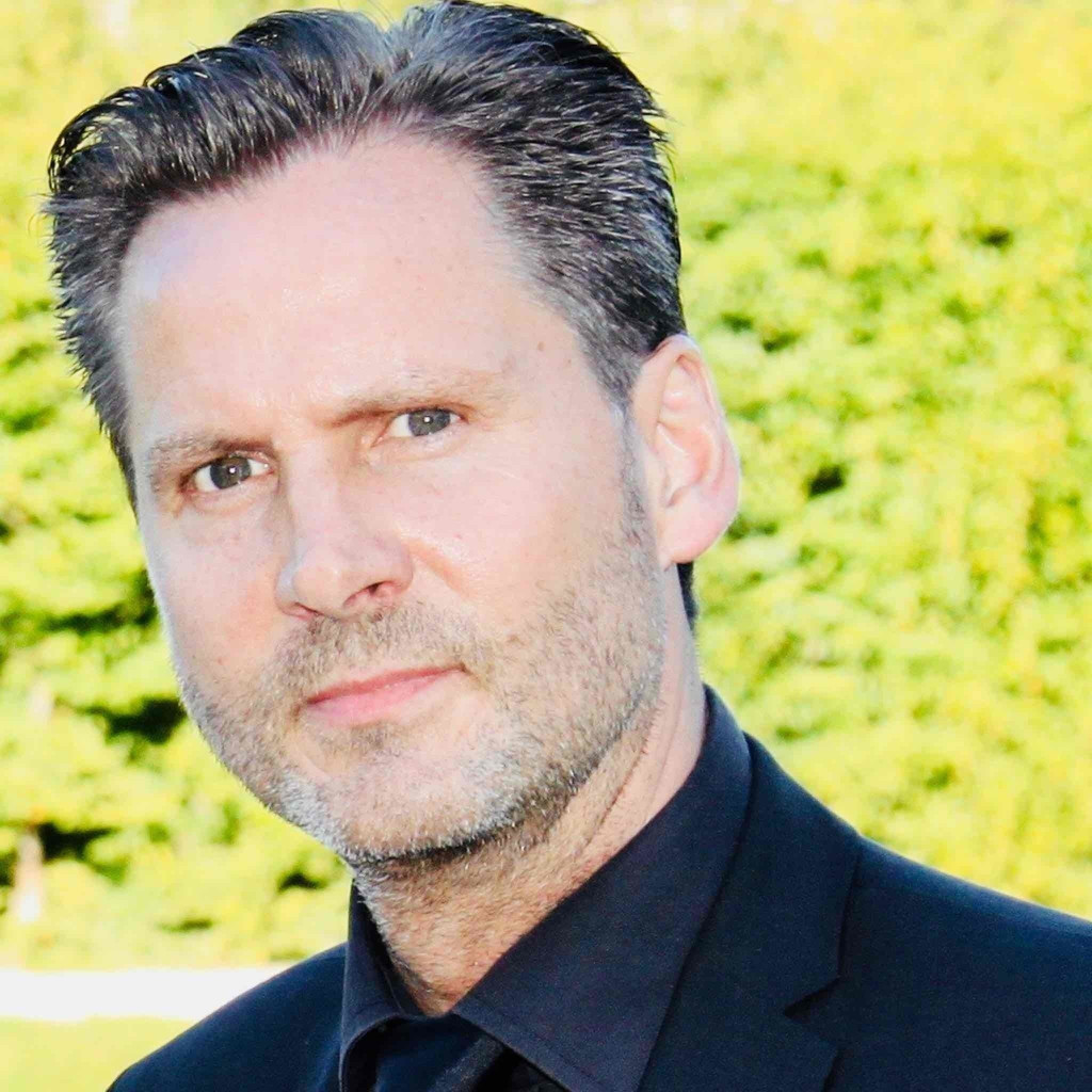 Volker Landmann Key Account Manager, Osteoporose UCB Pharma GmbH XING