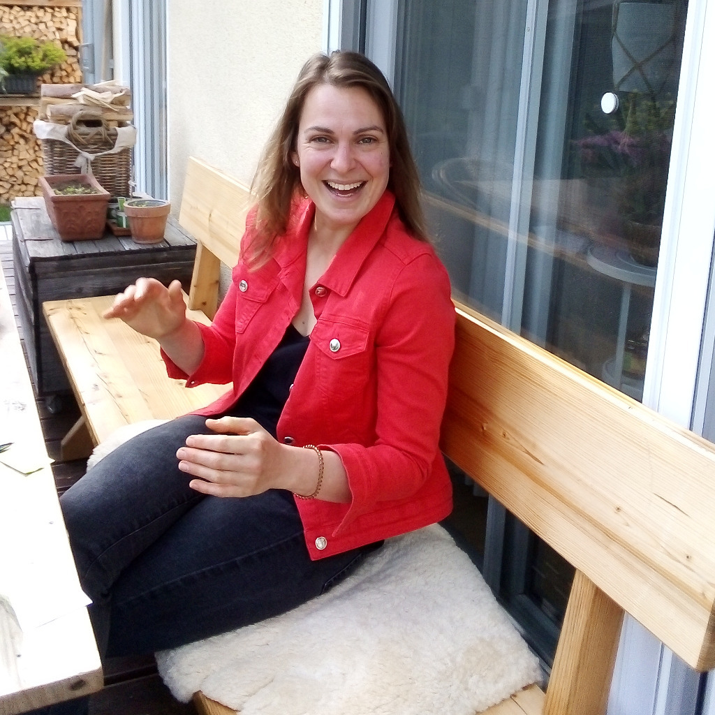 Helena Anna Betriebshelferin Landwirtschaft Melkeraushilfsdienst