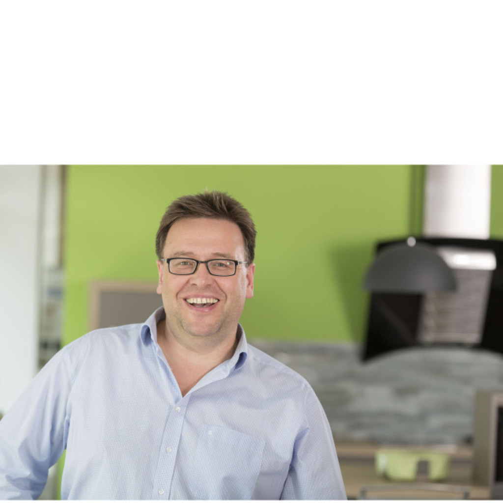 Michael Pavelic Inhaber KreativKüchen XING