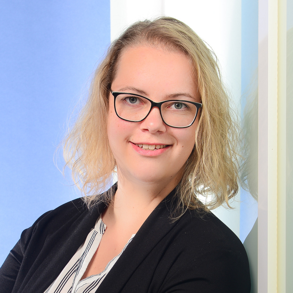 Adrienne Eckert - Analytical Service Managerin - Eurofins Institut Dr ...