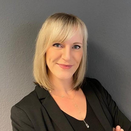 Anja Heinze