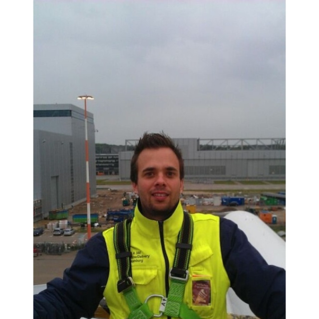 Leube aus Hamburg in der Personensuche von Das Telefonbuch