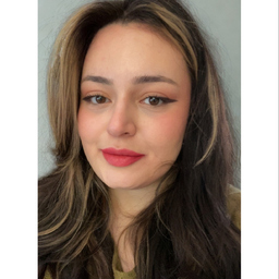 Amina Seyrek