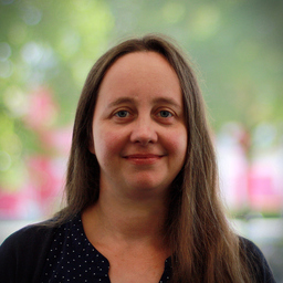 Claudia Junkert