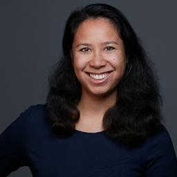 Dr. Carolin Mai Weber