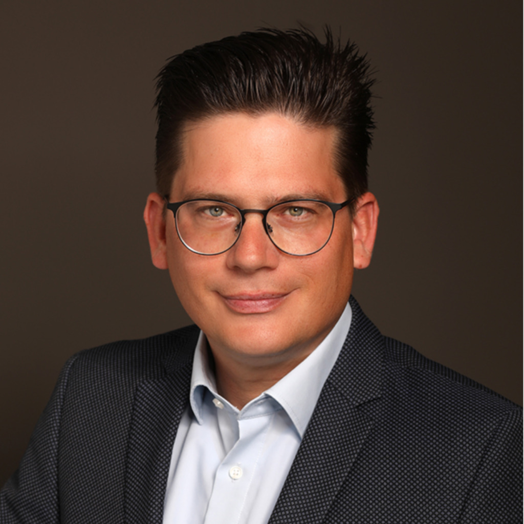 Dipl.Ing. Rudolf Wikelski Bereichsleitung Design und Produktmanagement Bürstner GmbH & Co