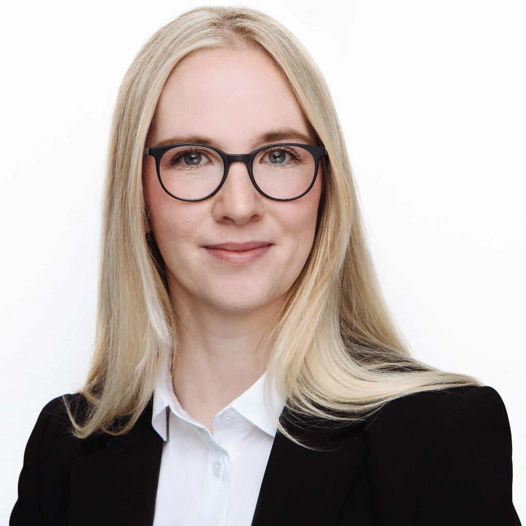 Clara M. Sturm Corporate & Finance Legal Counsel HapagLloyd AG XING