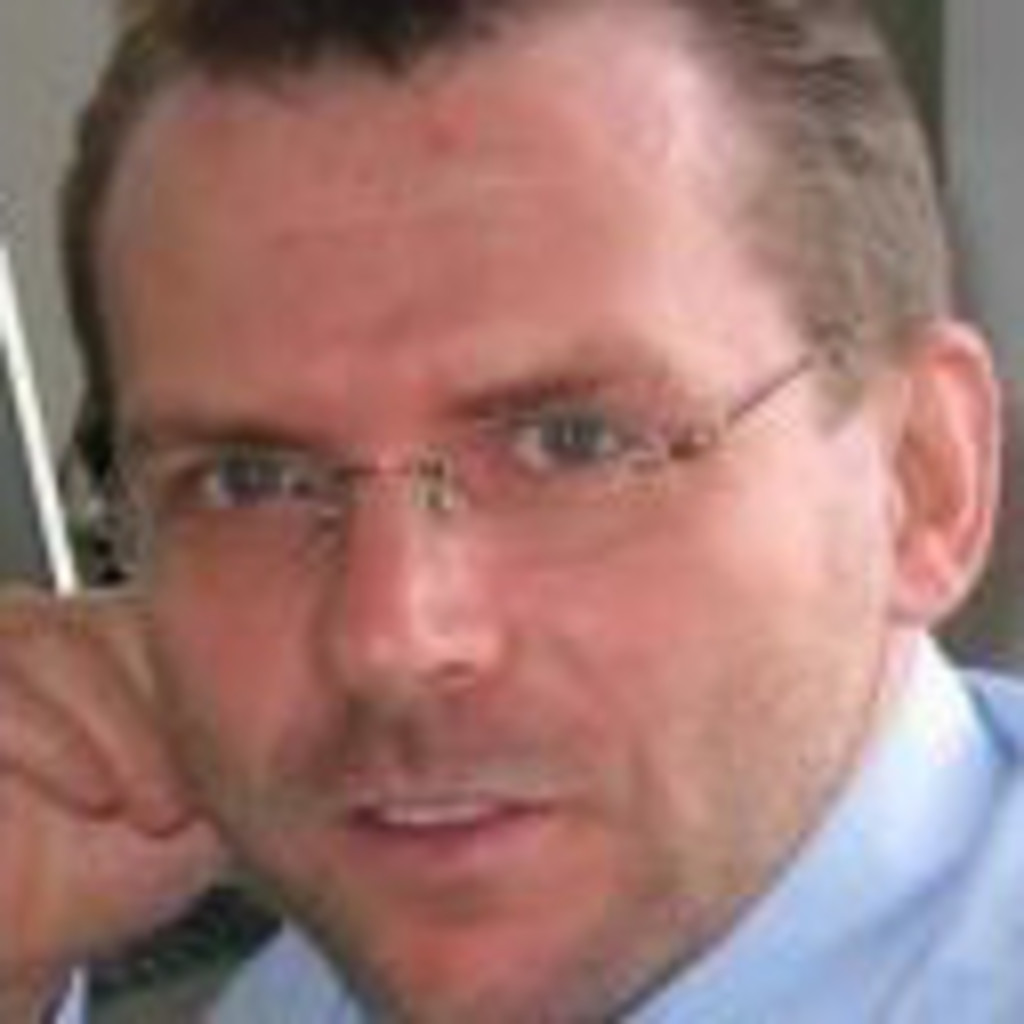 Gieselbert Kenne Services Executive ServiceNow XING