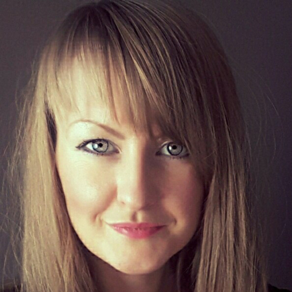 Radka Vondrová Global Export/Import DGO Senior Specialist Anheuser